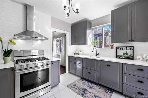 Ash, DENVER, CO 80207