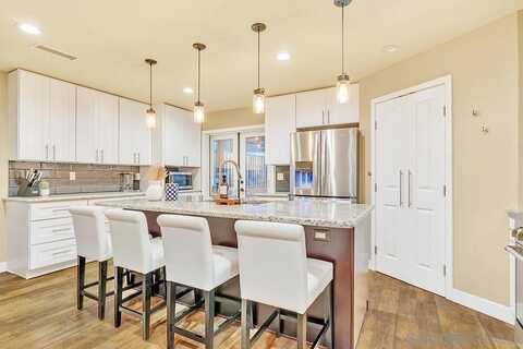 Hinsdale, SANTEE, CA 92071