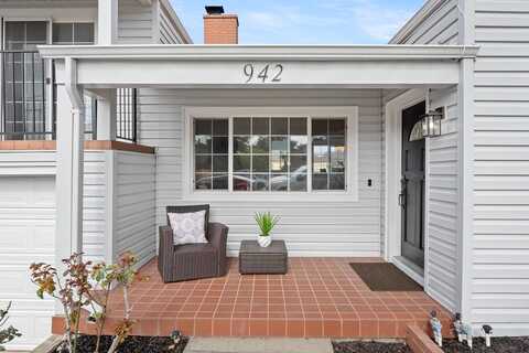 Rose, HAYWARD, CA 94541