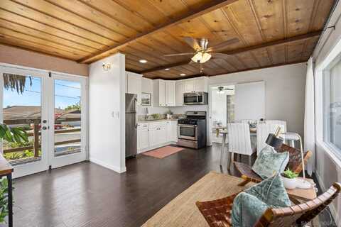 Bonita, VISTA, CA 92083