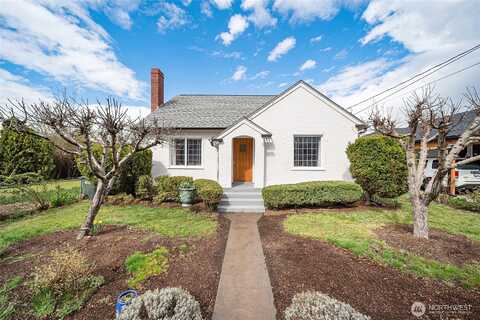 Chestnut, WALLA WALLA, WA 99362