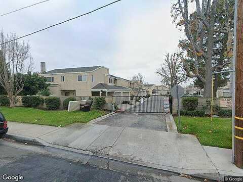 5Th, SANTA ANA, CA 92703
