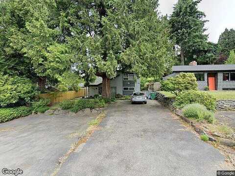 113Th, SEATTLE, WA 98125