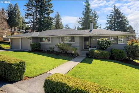 Jerald, PORTLAND, OR 97221