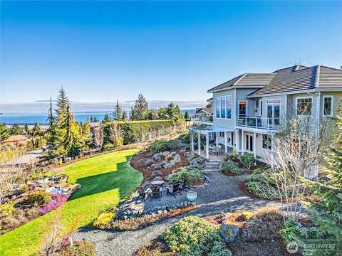 Fawn, SEQUIM, WA 98382