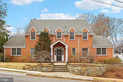 Nelson, ARLINGTON, VA 22207