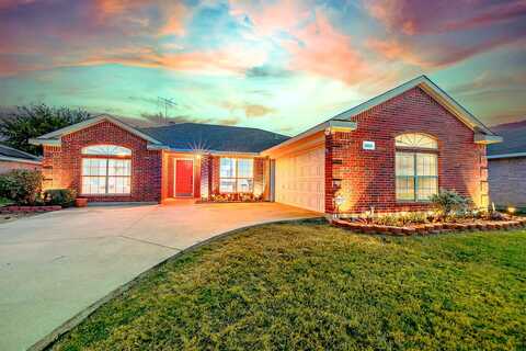 Sewell, SACHSE, TX 75048