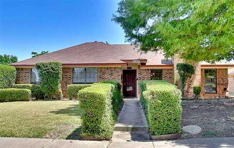 Tina, SACHSE, TX 75048