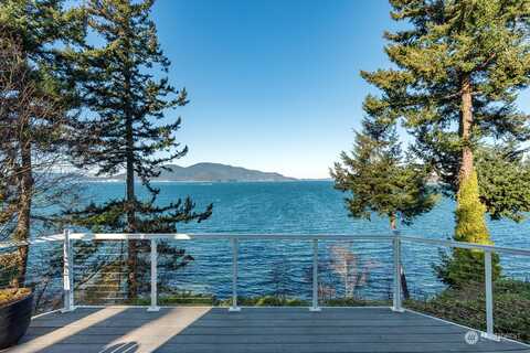 Oakes, ANACORTES, WA 98221