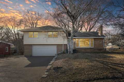 Winnetka, MINNEAPOLIS, MN 55427