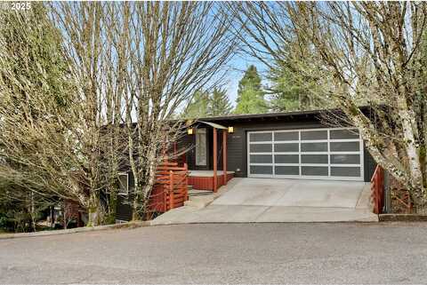 36Th, PORTLAND, OR 97221