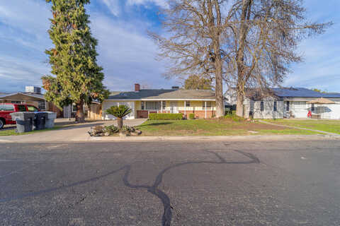 College, VISALIA, CA 93292