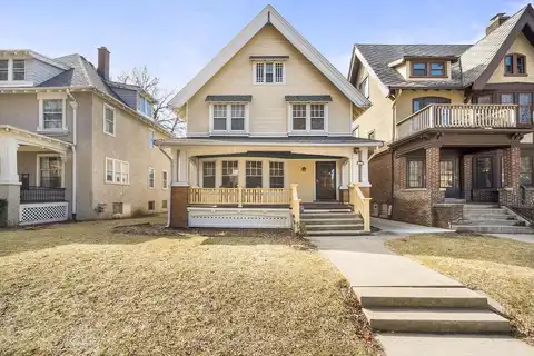 Prospect, MILWAUKEE, WI 53211