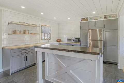 Madison, STANARDSVILLE, VA 22973