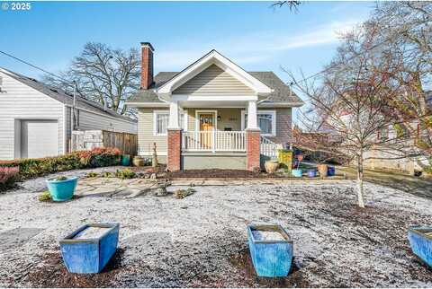 70Th, PORTLAND, OR 97206