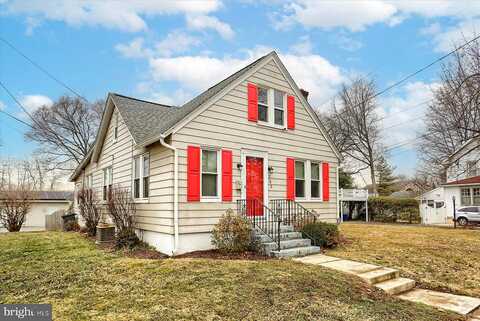 Walton, LEMOYNE, PA 17043
