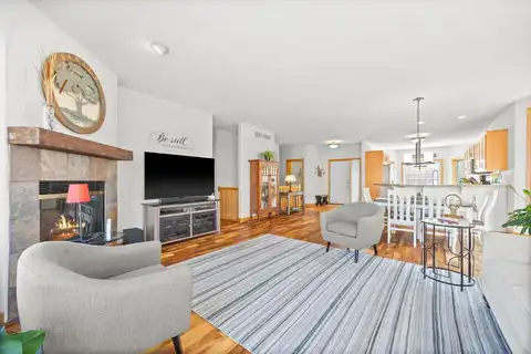 Evergreen, FOREST LAKE, MN 55025