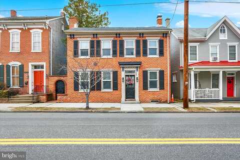 Market, MECHANICSBURG, PA 17055