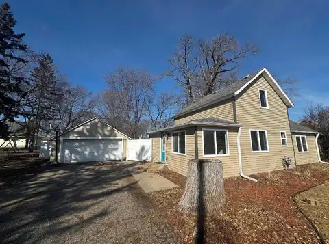 Eagle, BELLE PLAINE, MN 56011