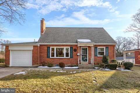 Chestnut, CAMP HILL, PA 17011
