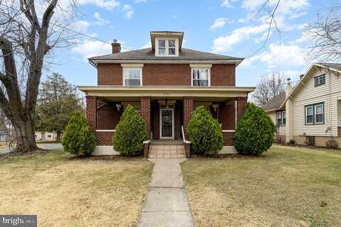 Queen, SHIPPENSBURG, PA 17257