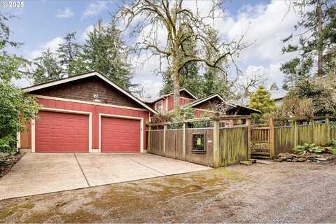 Karyl, EUGENE, OR 97405