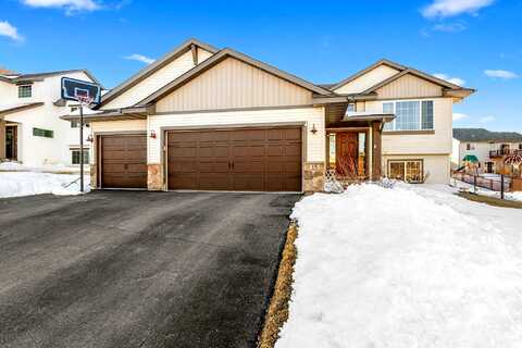 Nicholas, HUDSON, WI 54016