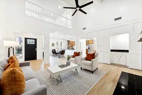 Treborway, HOUSTON, TX 77014