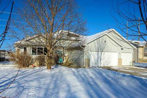 Esterly Oaks, HANOVER, MN 55341