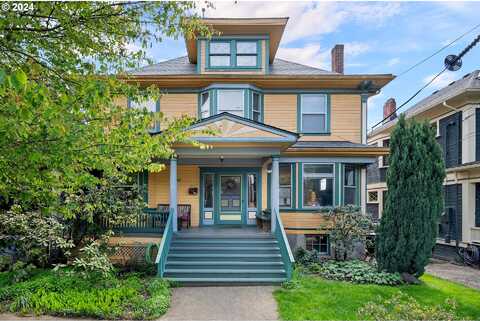 Oak, PORTLAND, OR 97214