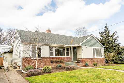 25Th, LONGVIEW, WA 98632