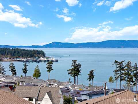 Latitude, ANACORTES, WA 98221