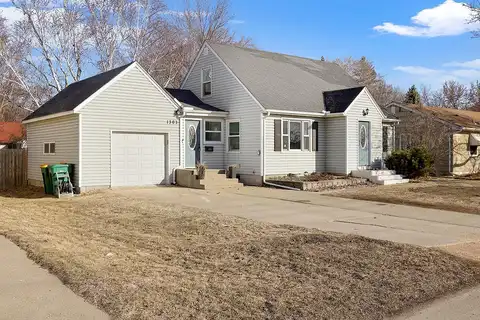 Parallel, CHASKA, MN 55318