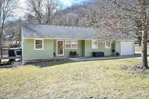 Glen Mary, WINONA, MN 55987