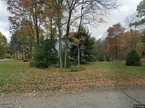 Firethorn, BADEN, PA 15005