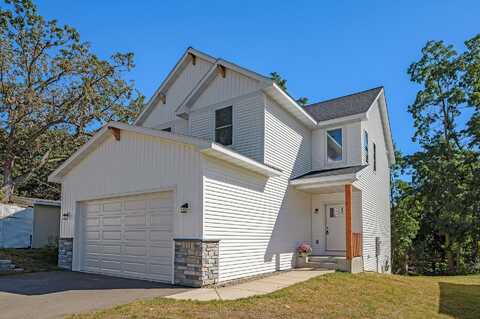 Clyde, WILLERNIE, MN 55090