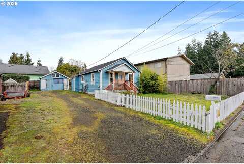 12Th, COQUILLE, OR 97423