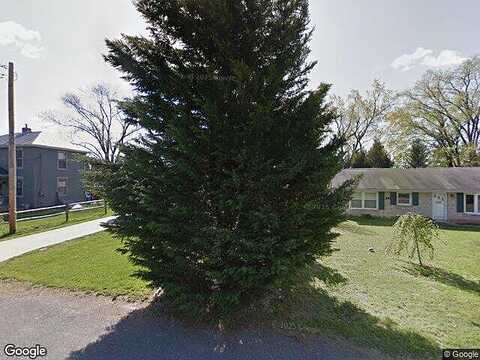 Harriet, CARLISLE, PA 17013