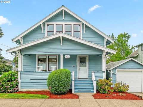 8Th, OREGON CITY, OR 97045