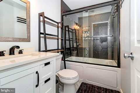 Willow, MARYSVILLE, PA 17053