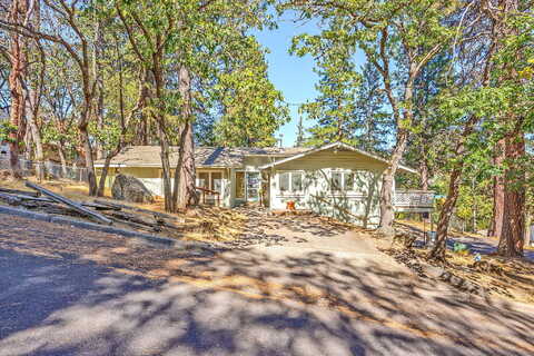 Roca, ASHLAND, OR 97520