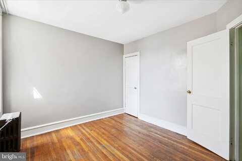 Loretto, PHILADELPHIA, PA 19124