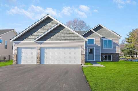 Cross, DUNDAS, MN 55019