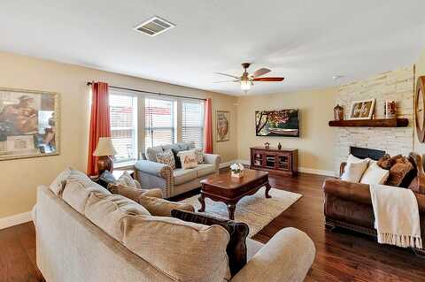 Grant, MCKINNEY, TX 75071