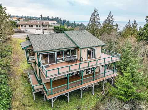 West, SEQUIM, WA 98382