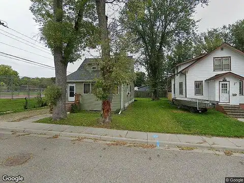 Oak, FERGUS FALLS, MN 56537