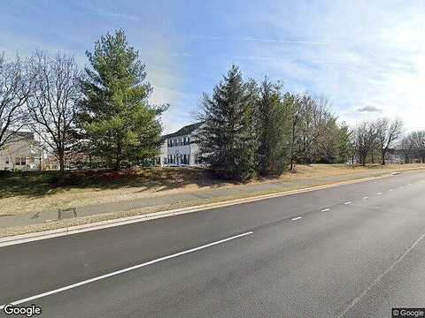 Airedale, BRISTOW, VA 20136