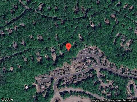 Pineknoll, LAKE HARMONY, PA 18624