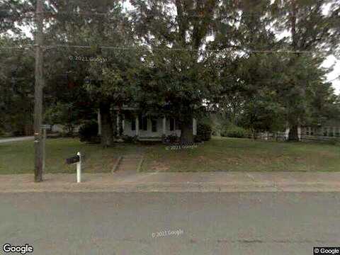 Charlotte, BROOKNEAL, VA 24528