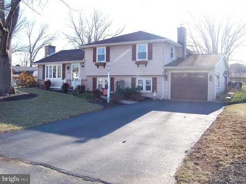 Boyce, LANCASTER, PA 17601